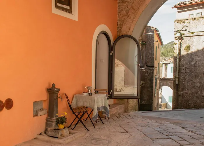 Le Finestre Sulle Stelle アパート Gerfalco